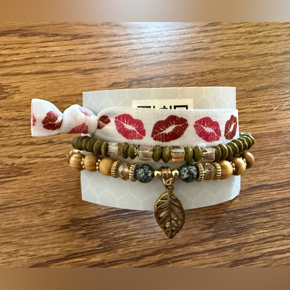 Jewelry - Olive Green and Gold Beaded Charm Bracelet Set